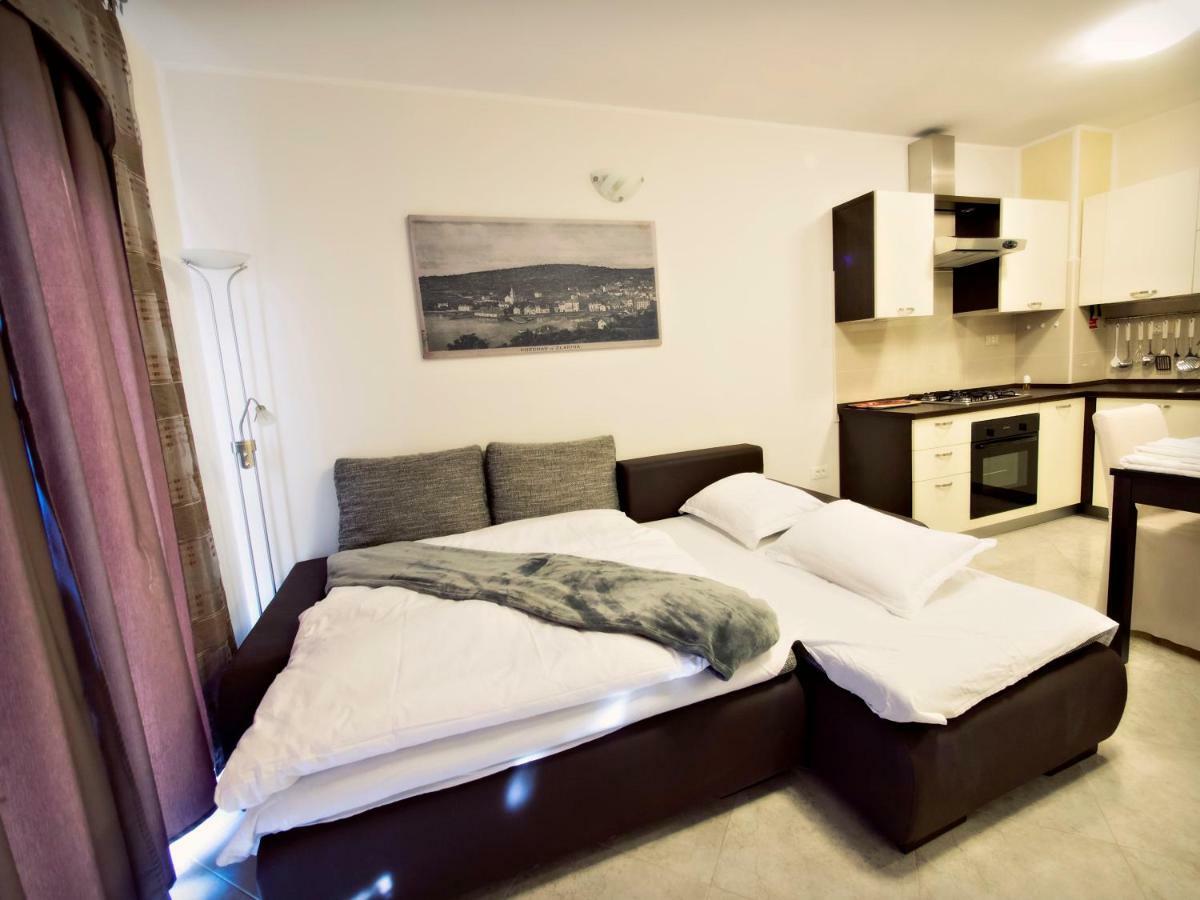 Apartmani Fortuna 즐라린 외부 사진